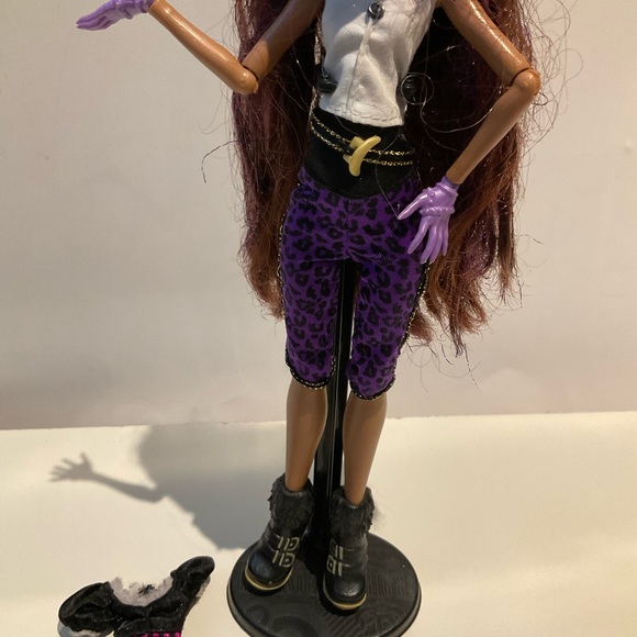 Sweet 1600 Clawdeen Wolf Mh doll - Picture 6 of 7